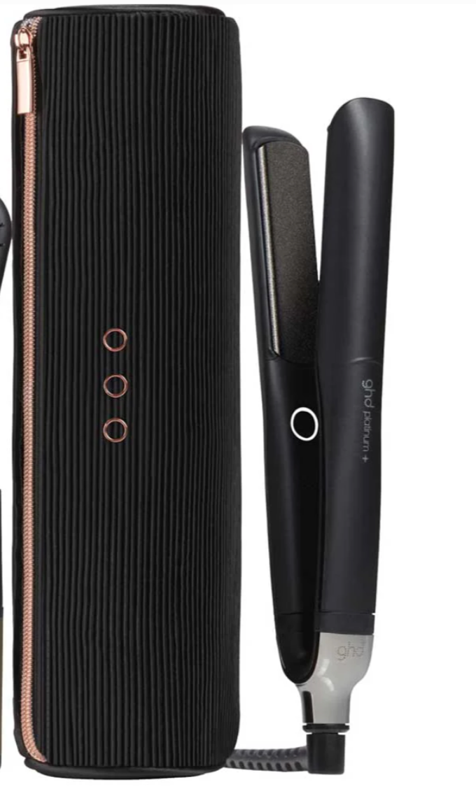 GHD Platinum+ professional smart styler gift set