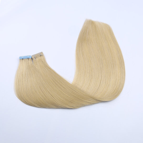 #24 Champagne Blonde Tape-In Hair Extensions
